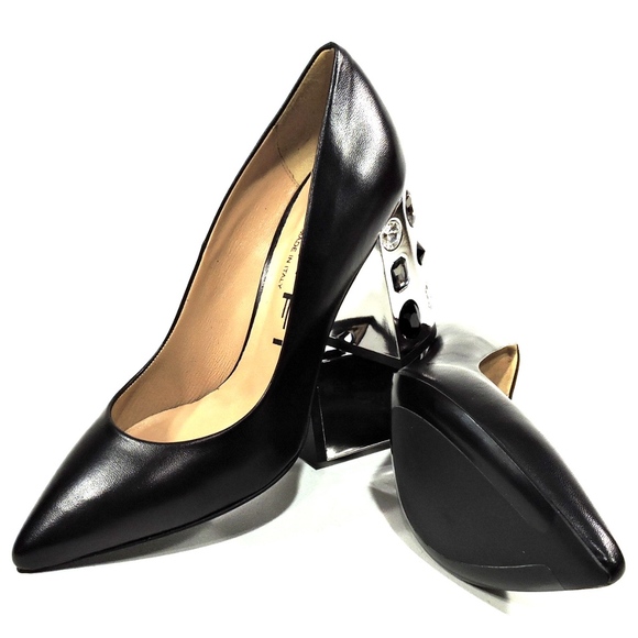 TIFFI WOMEN'S LEATHER PAMPS - Picture 8 of 8